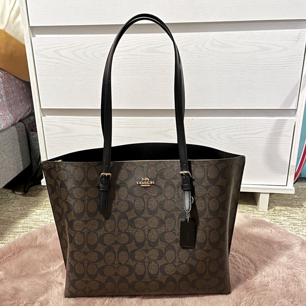 Coach Mollie Tote in Signature Canvas